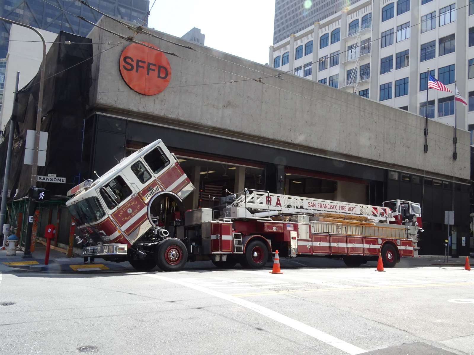 Tűzoltósági létras teherautó kirakós online
