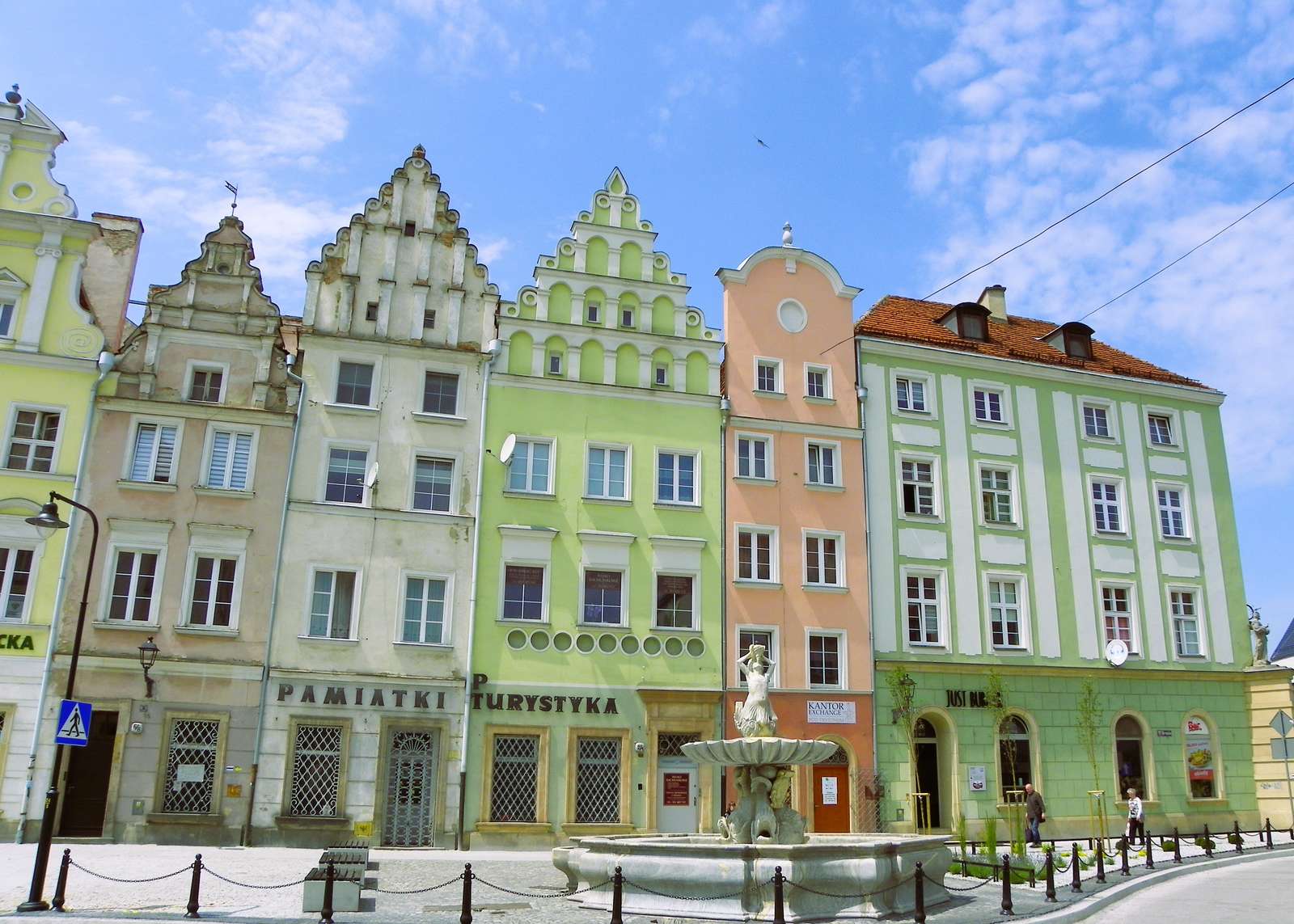 Bérházak Nysán kirakós online