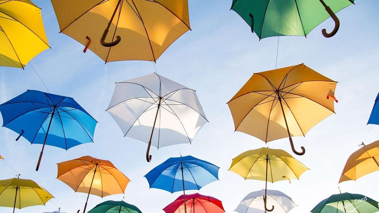 Parapluies, colorés. puzzle en ligne