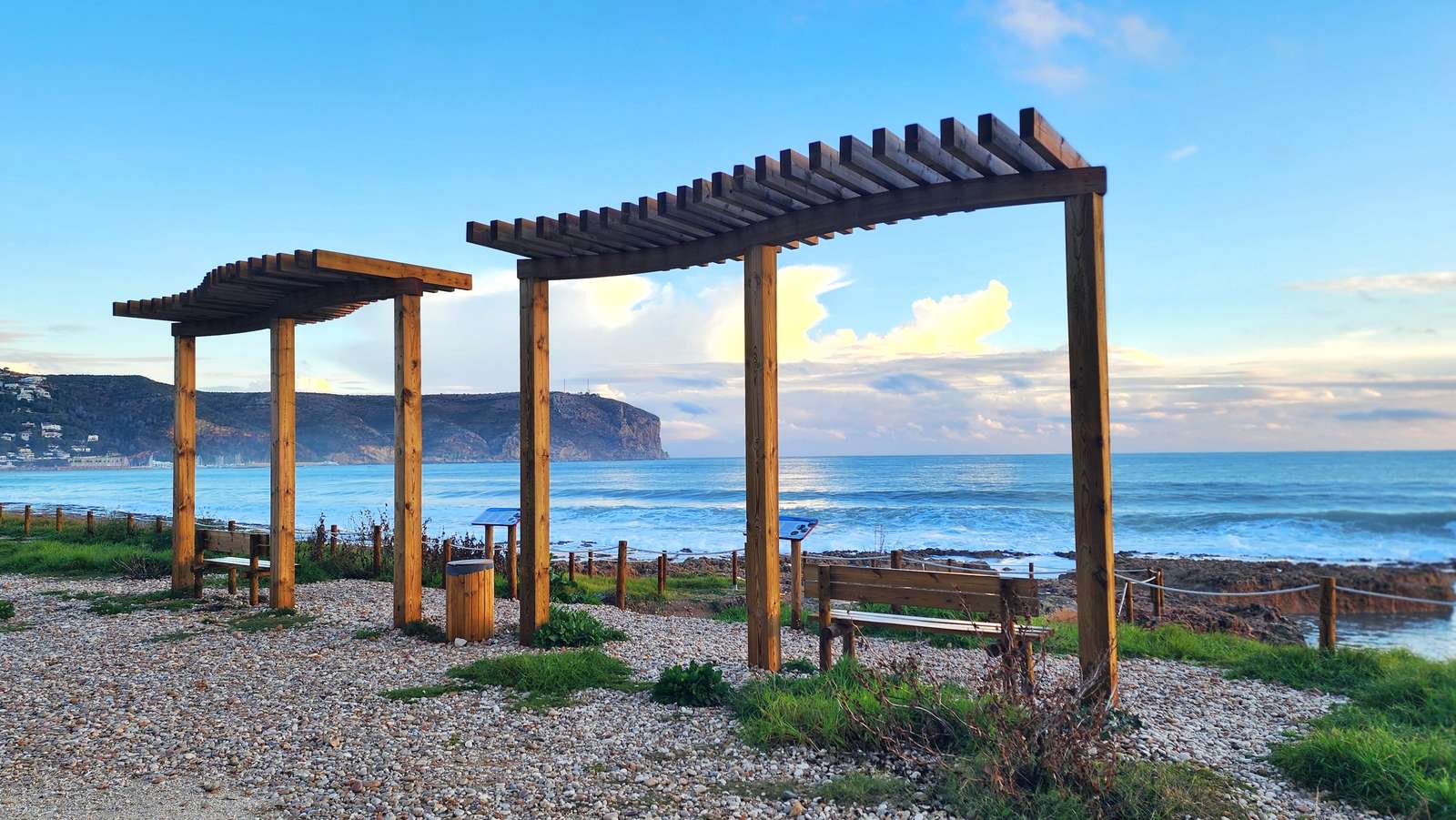 Montañar-Spaziergang Puzzlespiel online