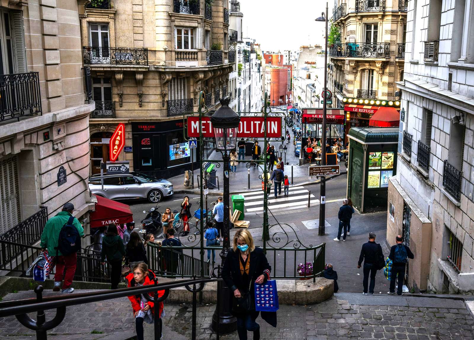 Montmartre, Paříž, Francie skládačky online