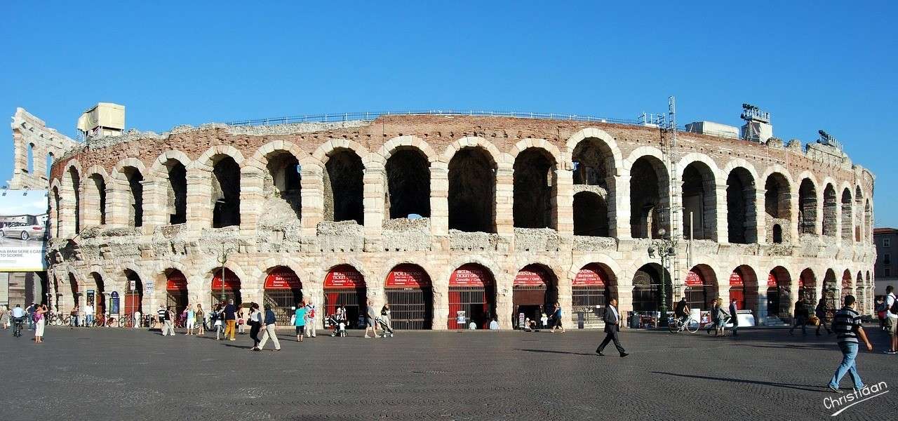 Arena, Verona. jigsaw puzzle online