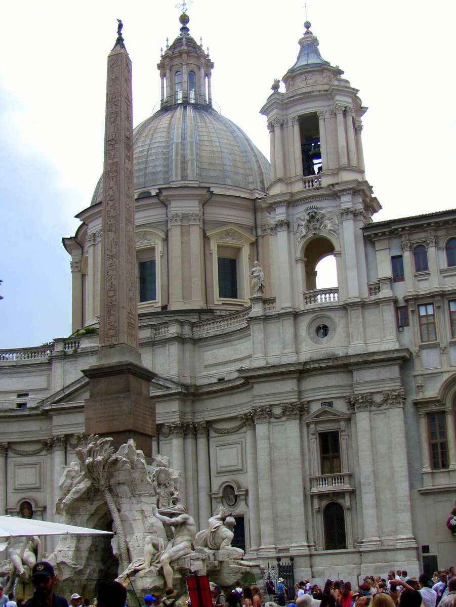 In Piazza Navona in Rome online puzzle