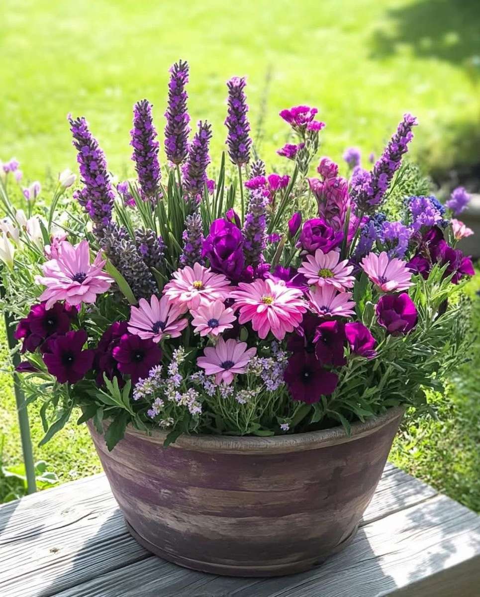 Pěkná váza na květiny skládačky online