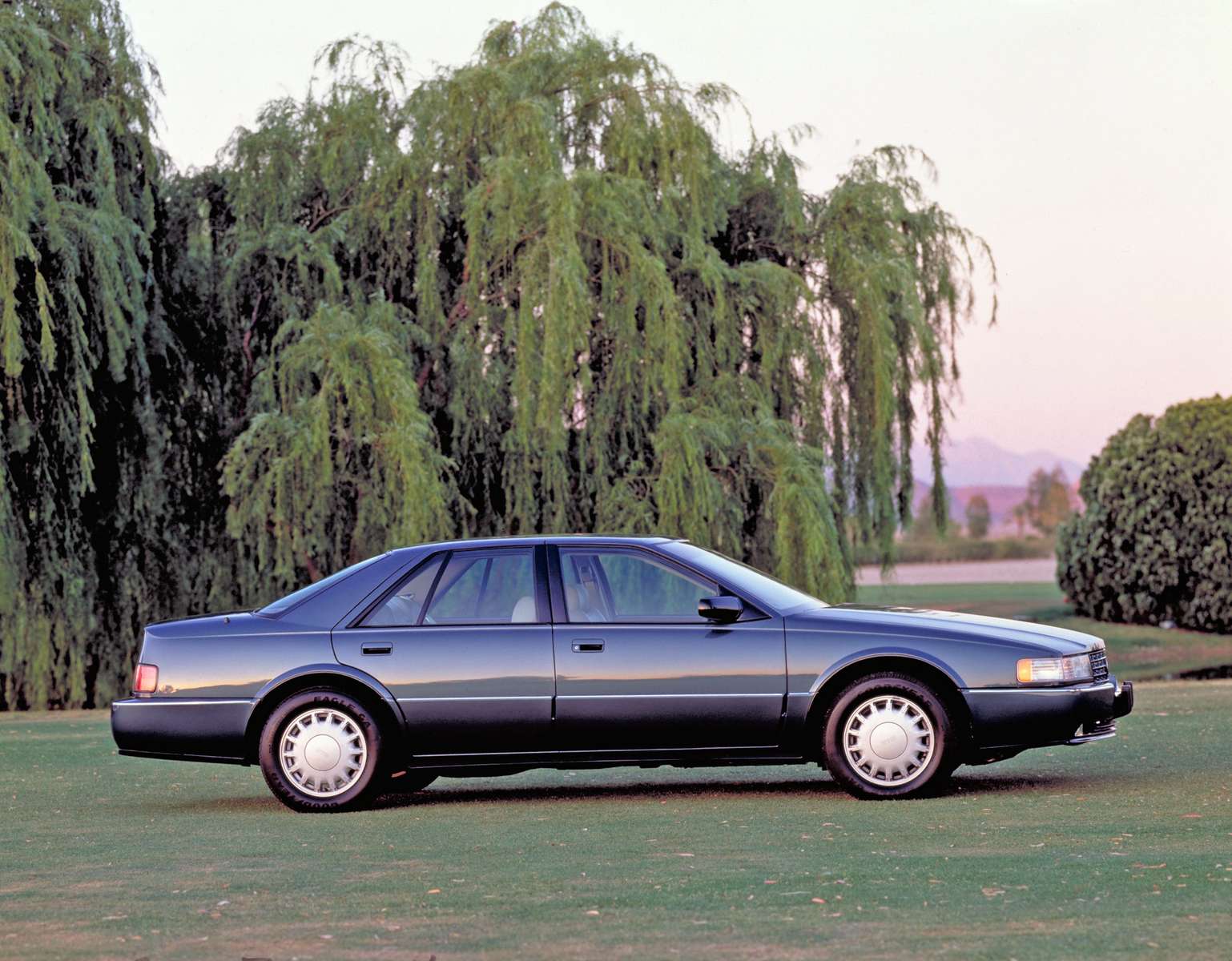 Cadillac Siviglia 1992 puzzle online
