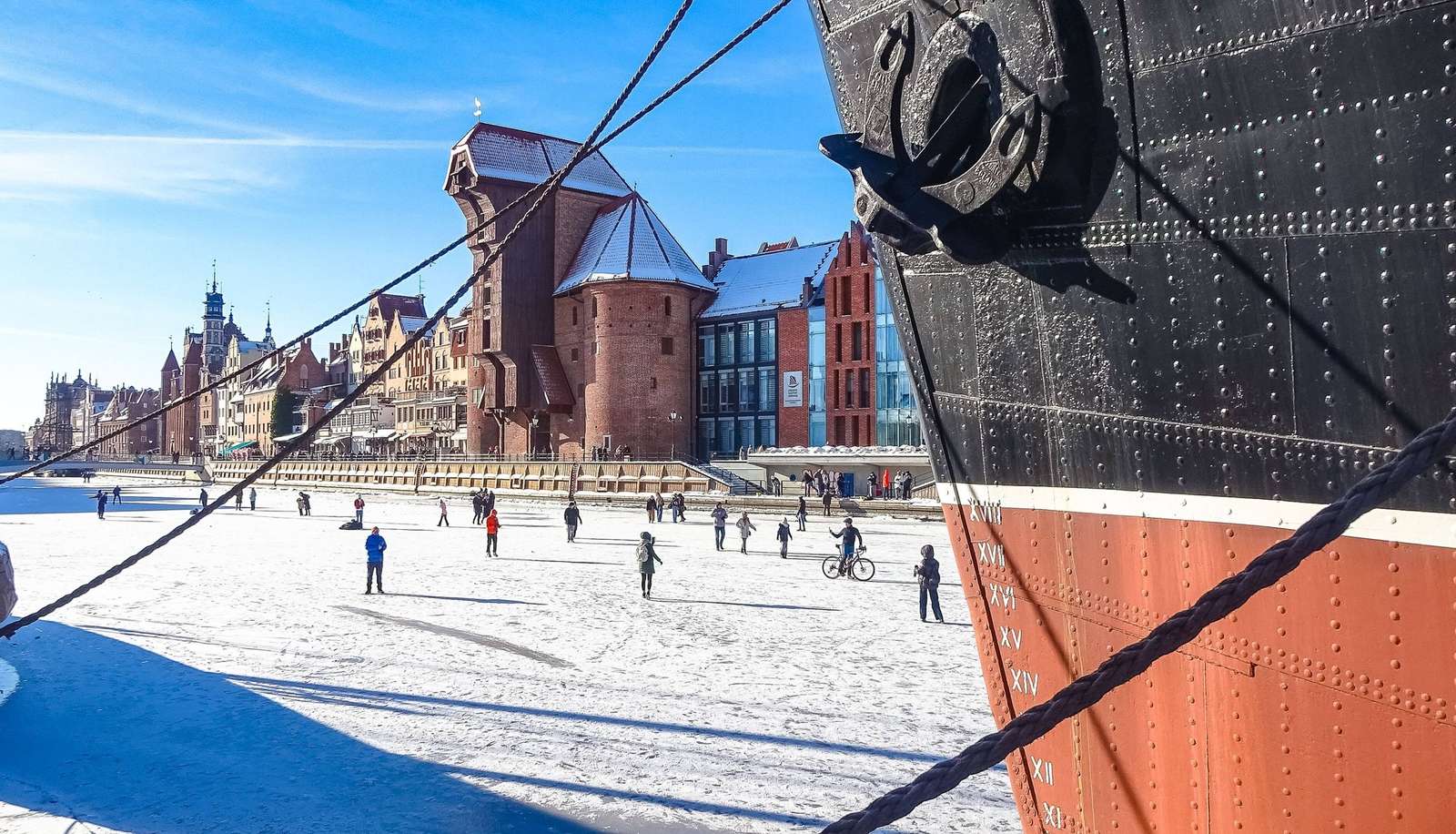 Winter 2026 an der Mottlau in Danzig Online-Puzzle