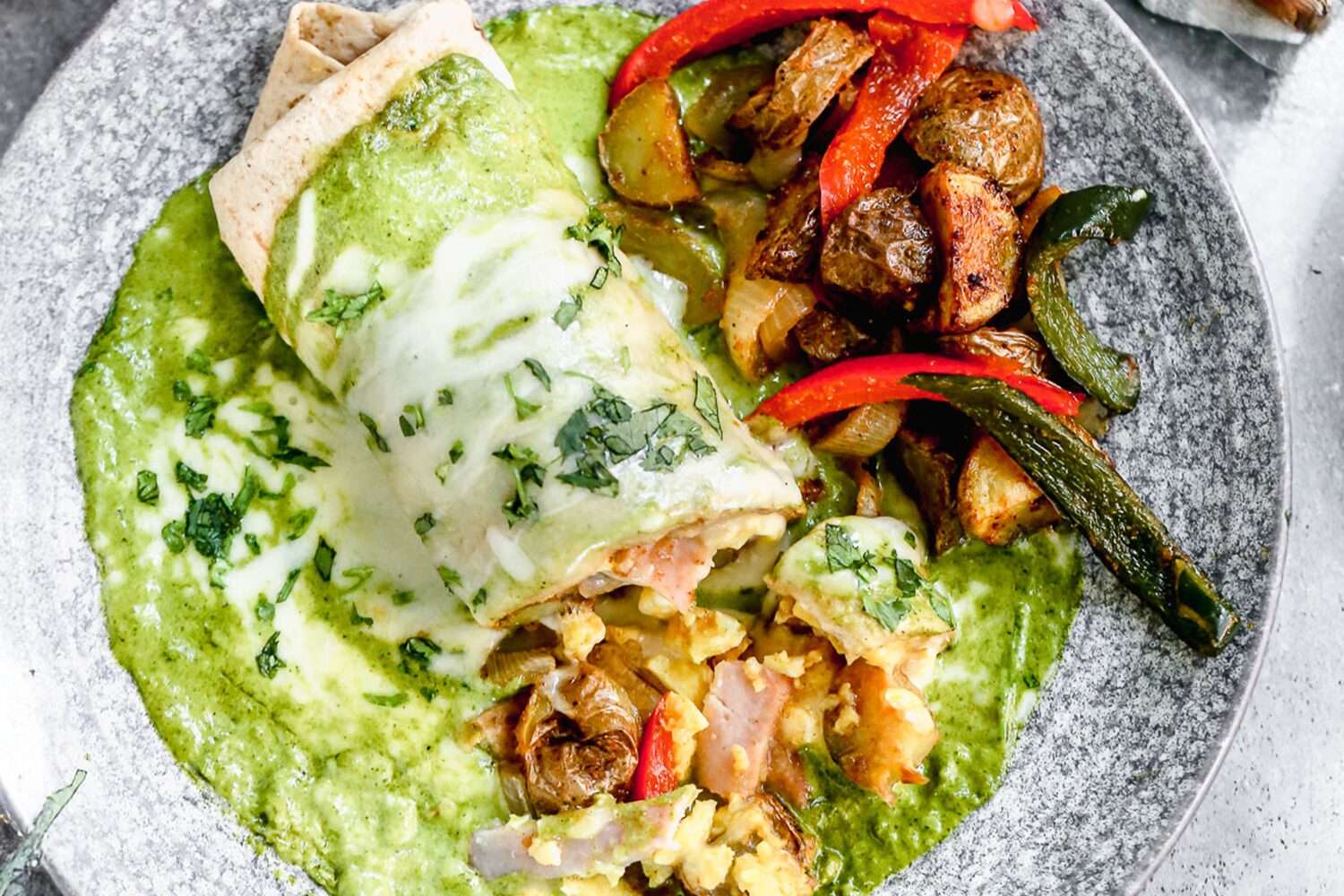 Burrito petit-déjeuner au chili vert puzzle en ligne