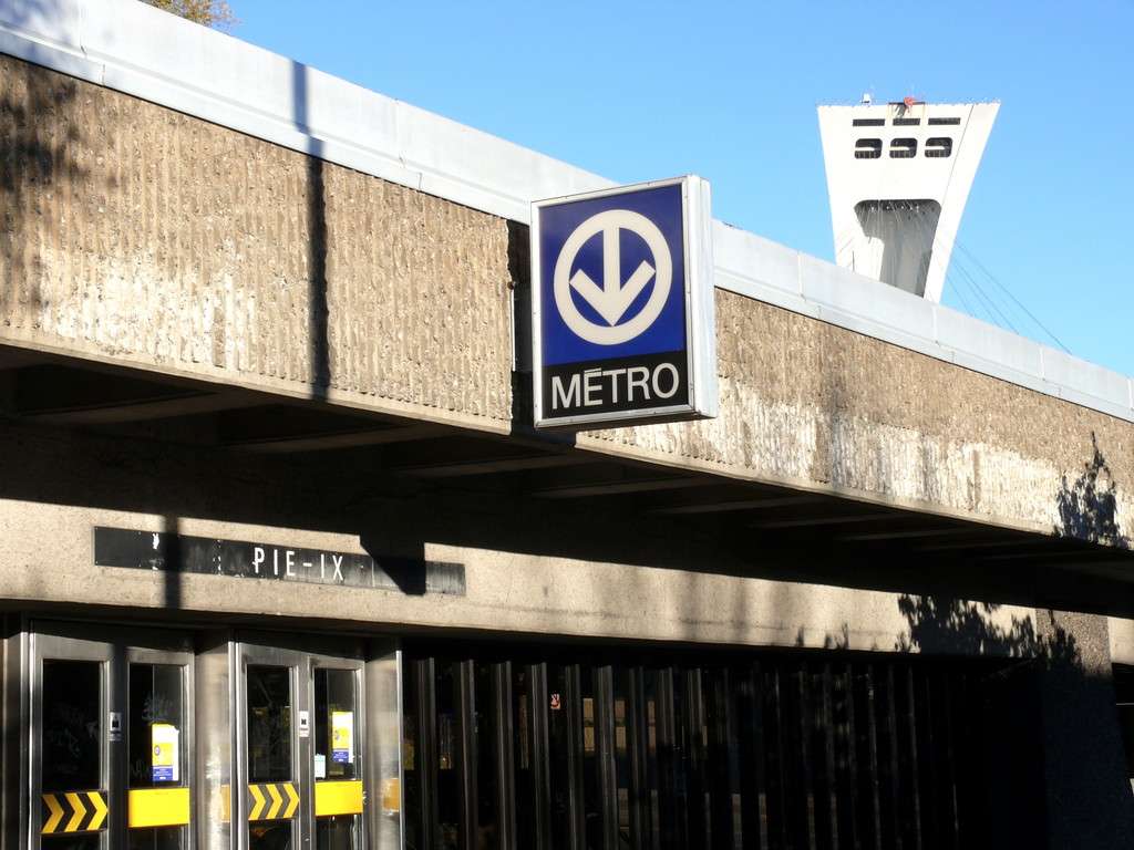 Métro Pie-IX jigsaw puzzle online