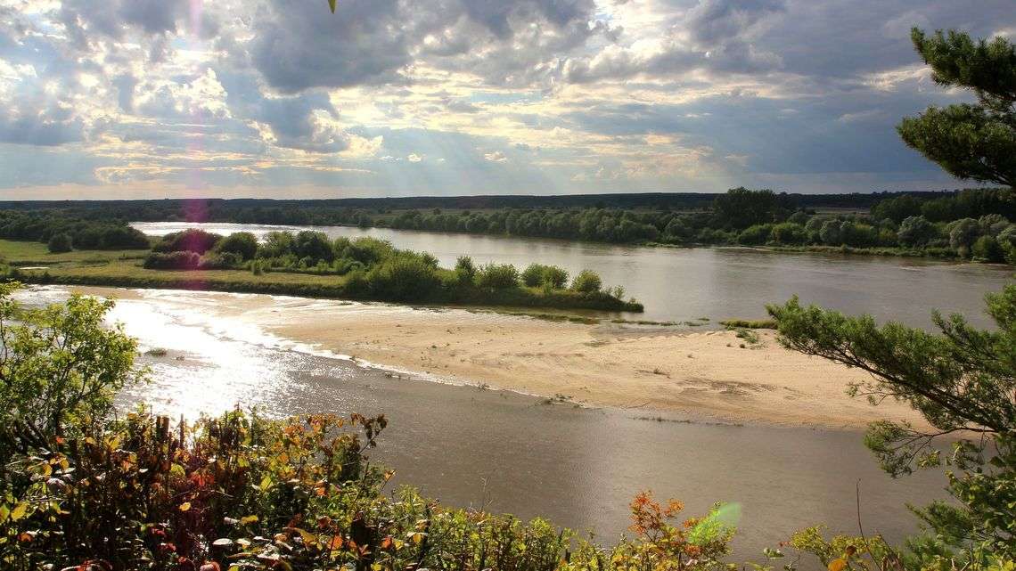 Krásné jezero v oblasti Lublin online puzzle