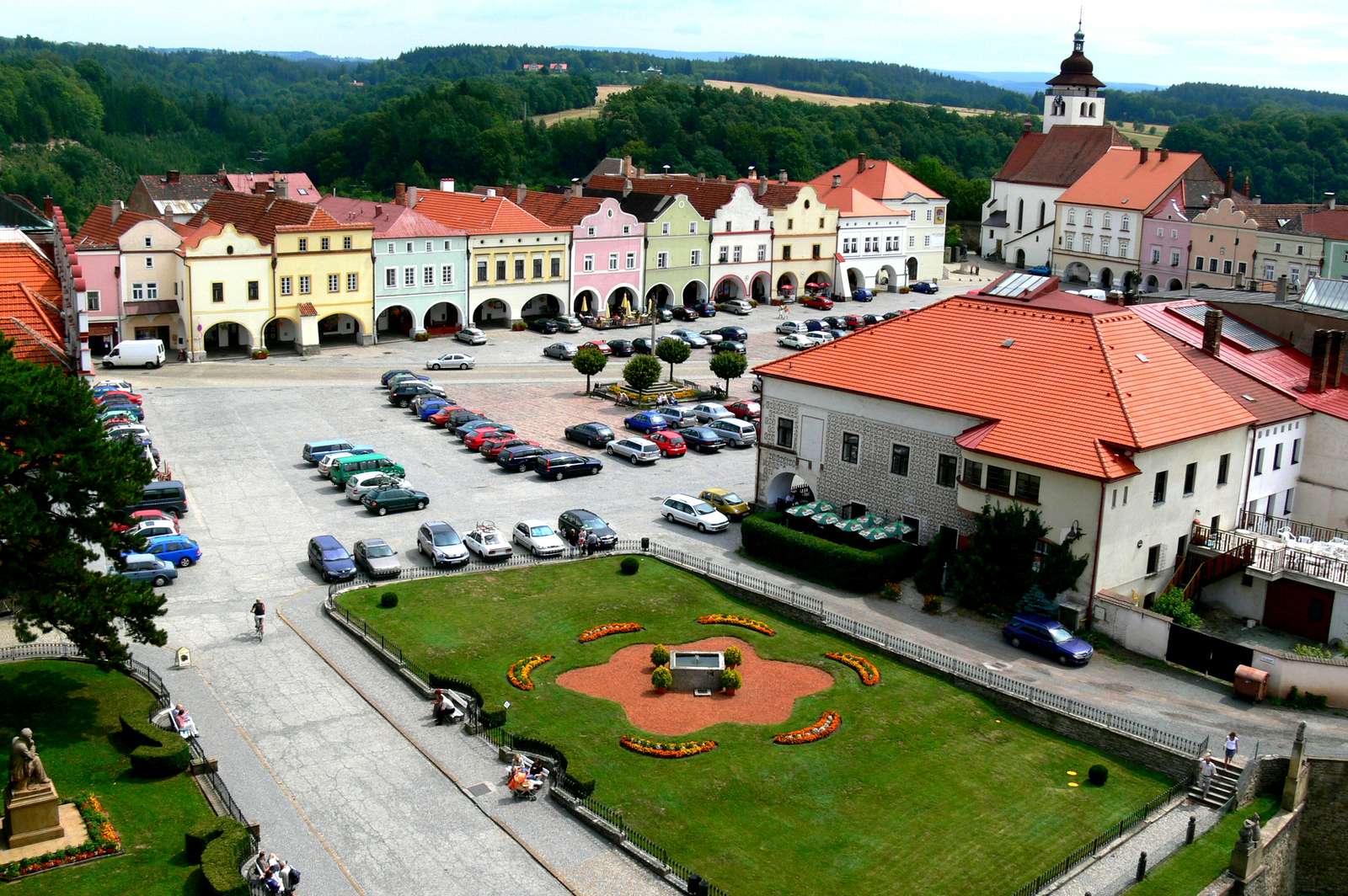 Un'affascinante cittadina ceca puzzle online