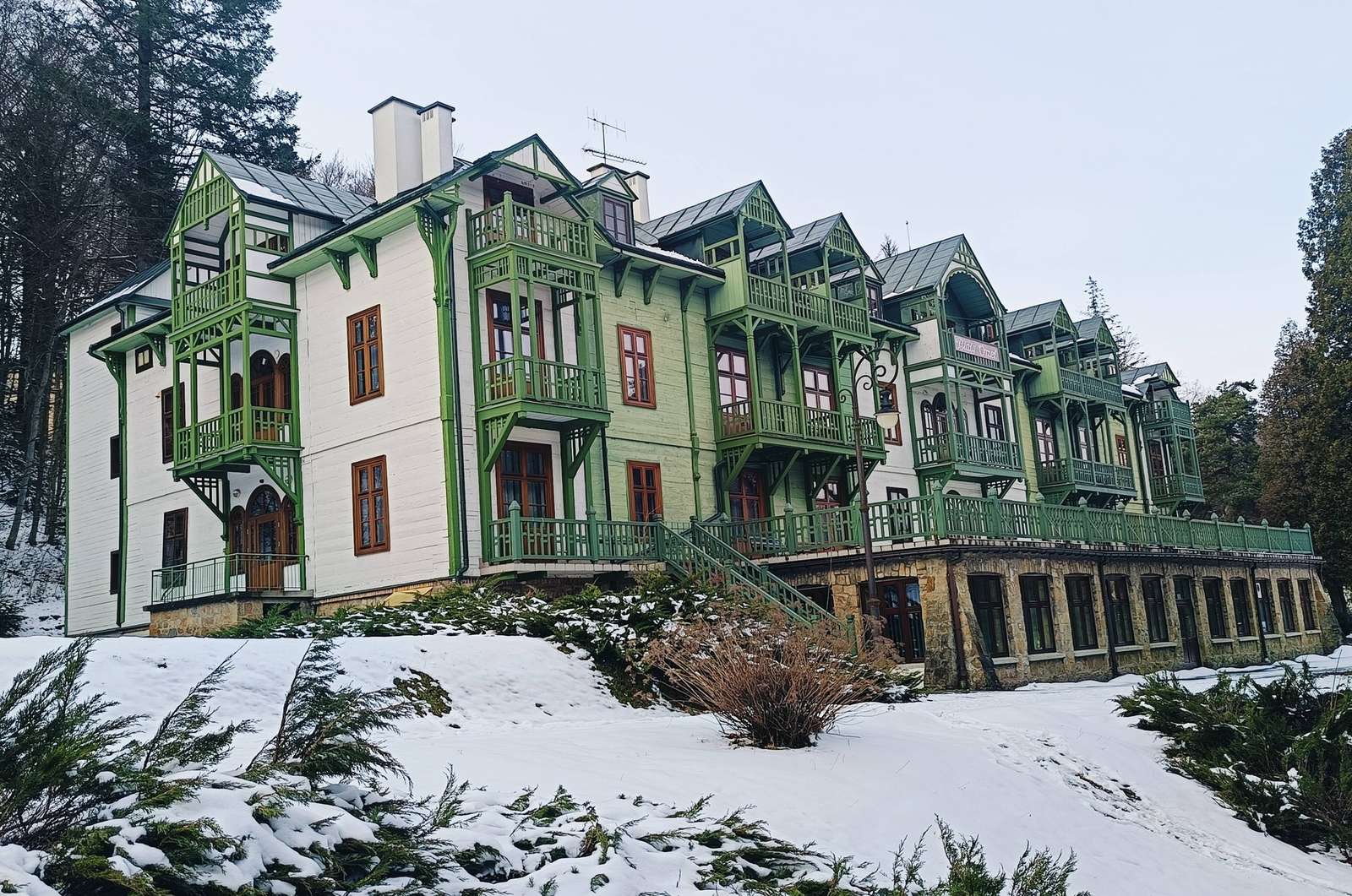 Tél Iwonicz Zdrójban kirakós online