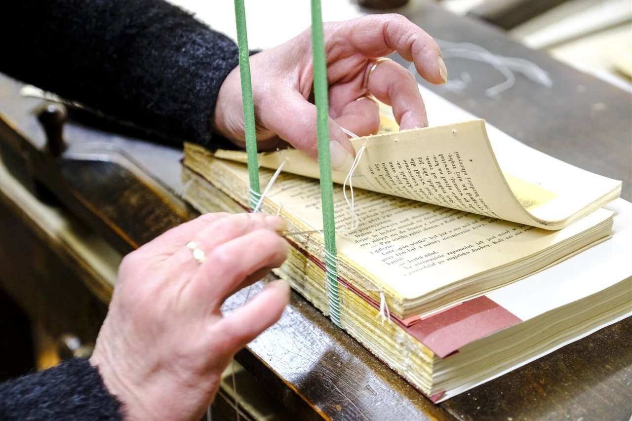 BOOKBINDER online puzzle