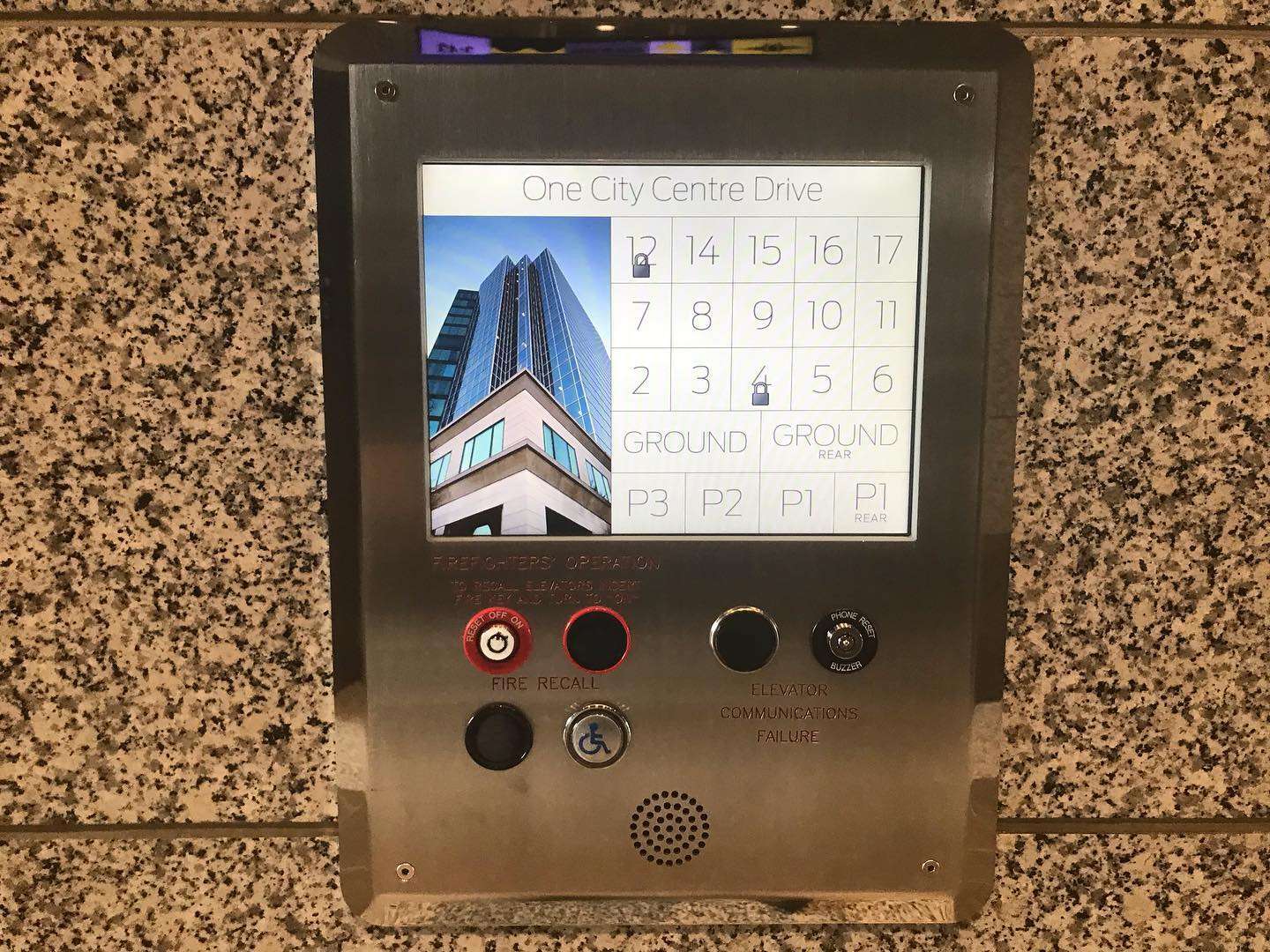 Un'unità per il centro città puzzle online