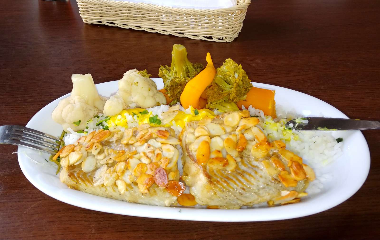 Losos v mandlích online puzzle