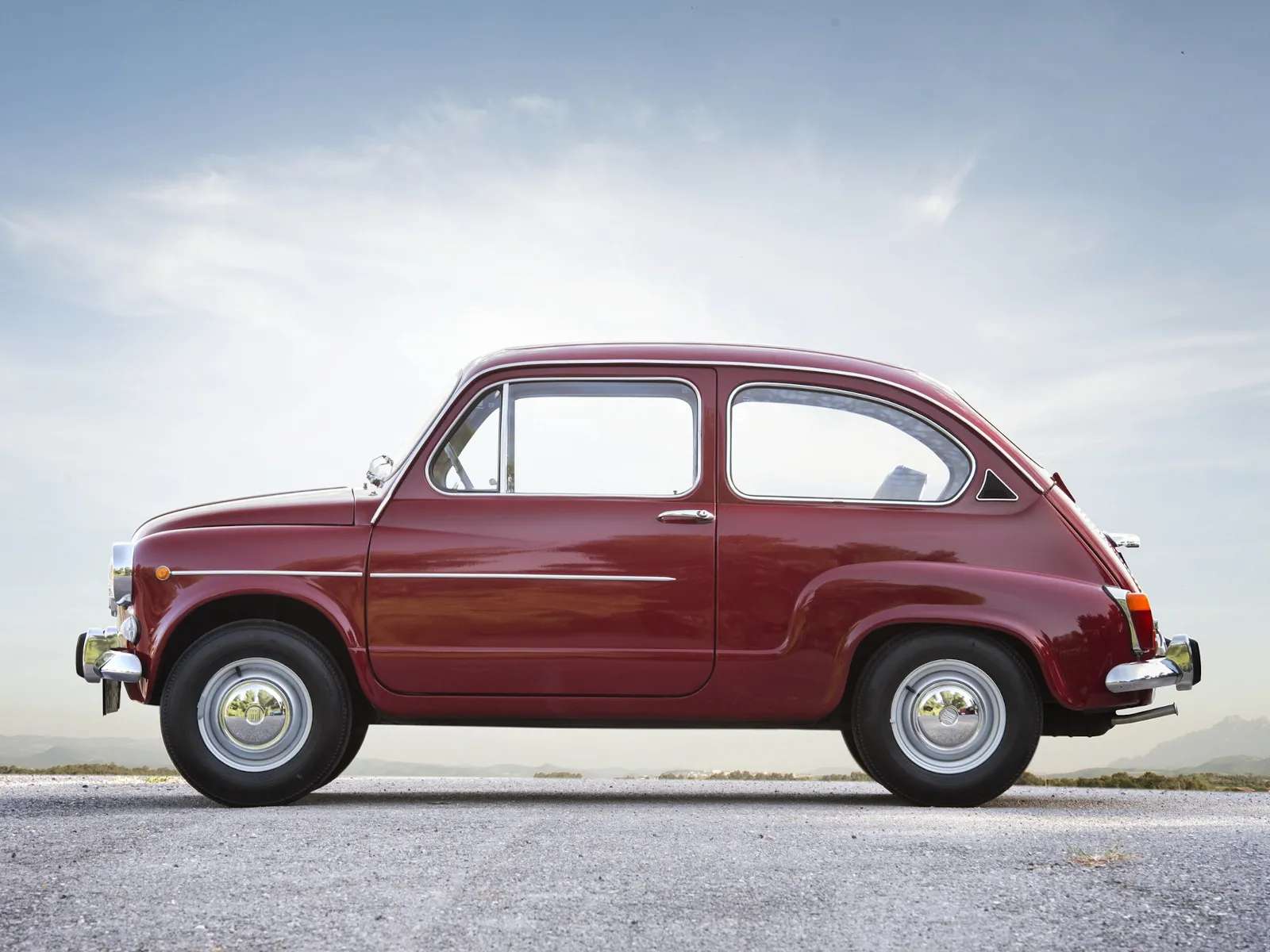 SEAT 600 jigsaw puzzle online