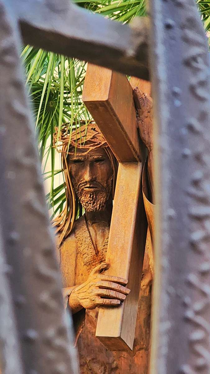 Jesus Christ by Toni Marí jigsaw puzzle online