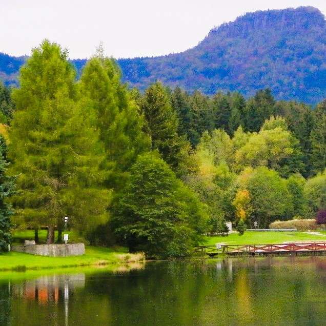 Over the water. online puzzle