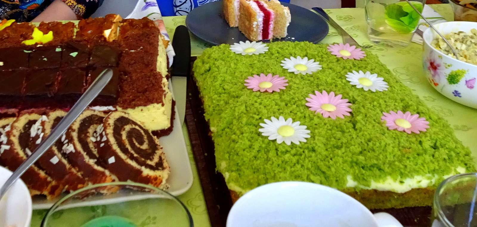 For a Christmas dessert online puzzle