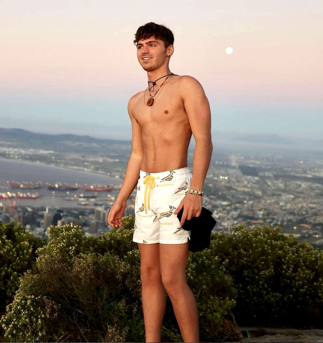 Mitchell Mack online puzzle
