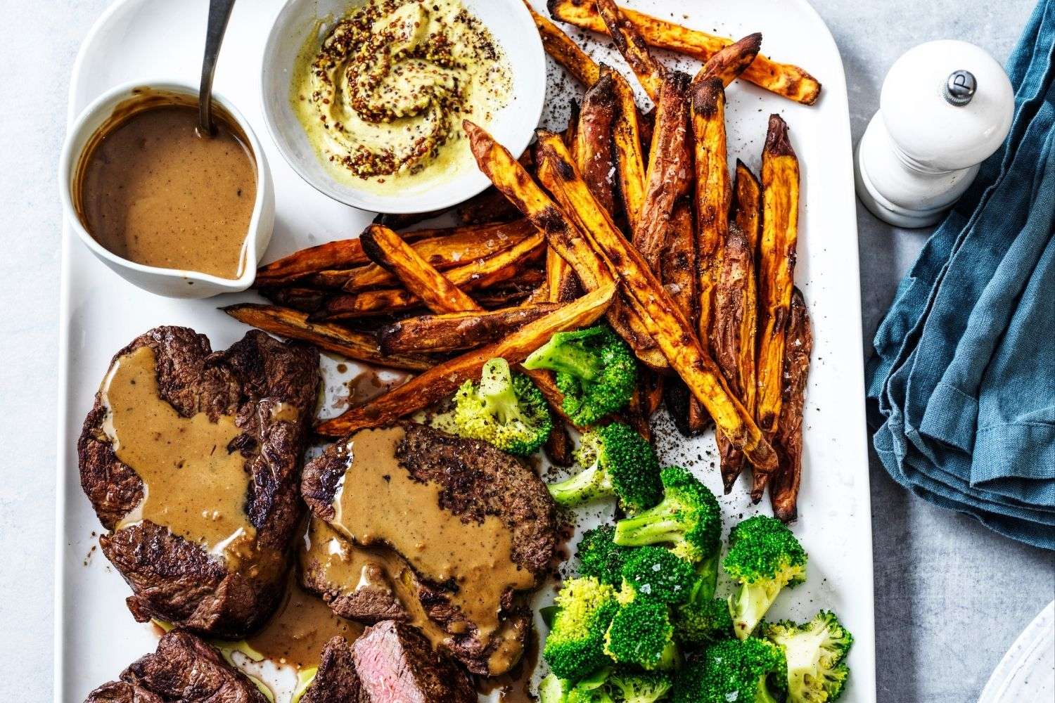 Cena a base di bistecca per due puzzle online