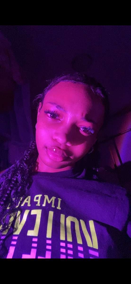 Baddiess jigsaw puzzle online