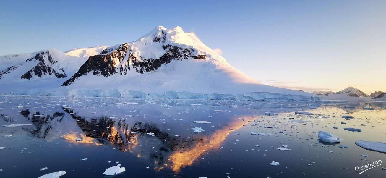 Antarctica, Pasaj, Munte. puzzle online