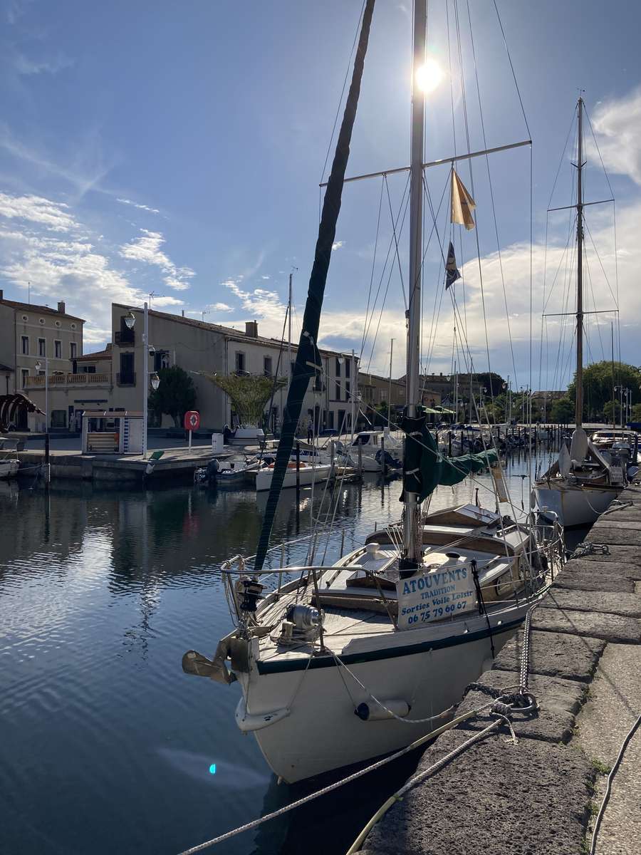 Marseillan le port puzzle online