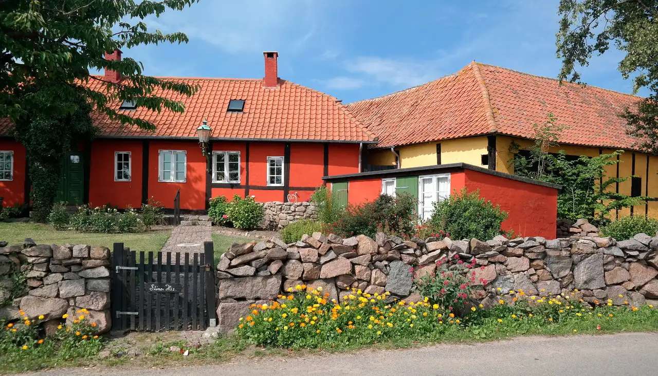 Häuser in Tejn (Dänemark) Online-Puzzle
