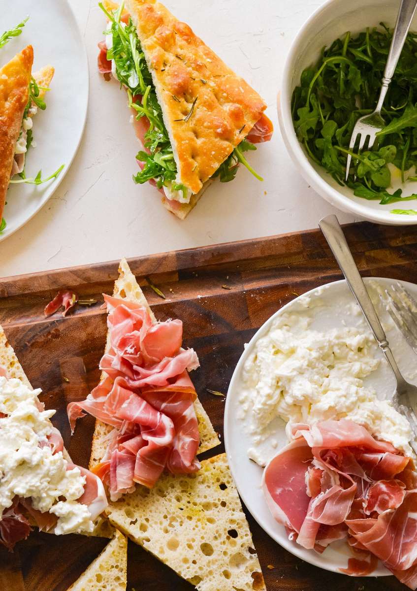 Focaccia Sandwiches online puzzle
