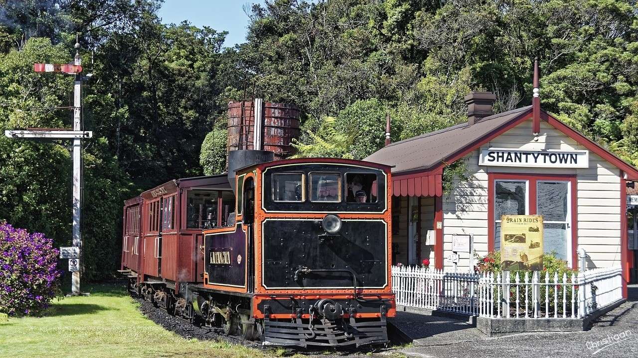Nuova Zelanda, baraccopoli, locomotiva a vapore. puzzle online