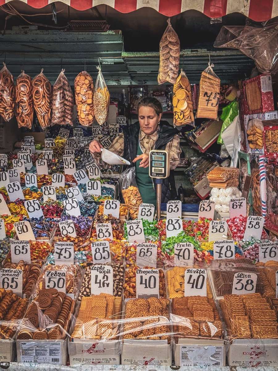 Snoepjes op de markt legpuzzel online