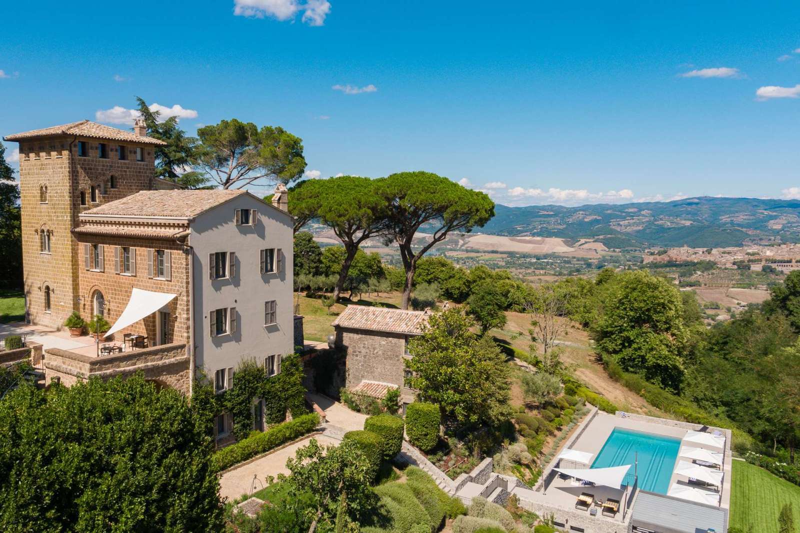 Tuscany, holiday home. jigsaw puzzle online