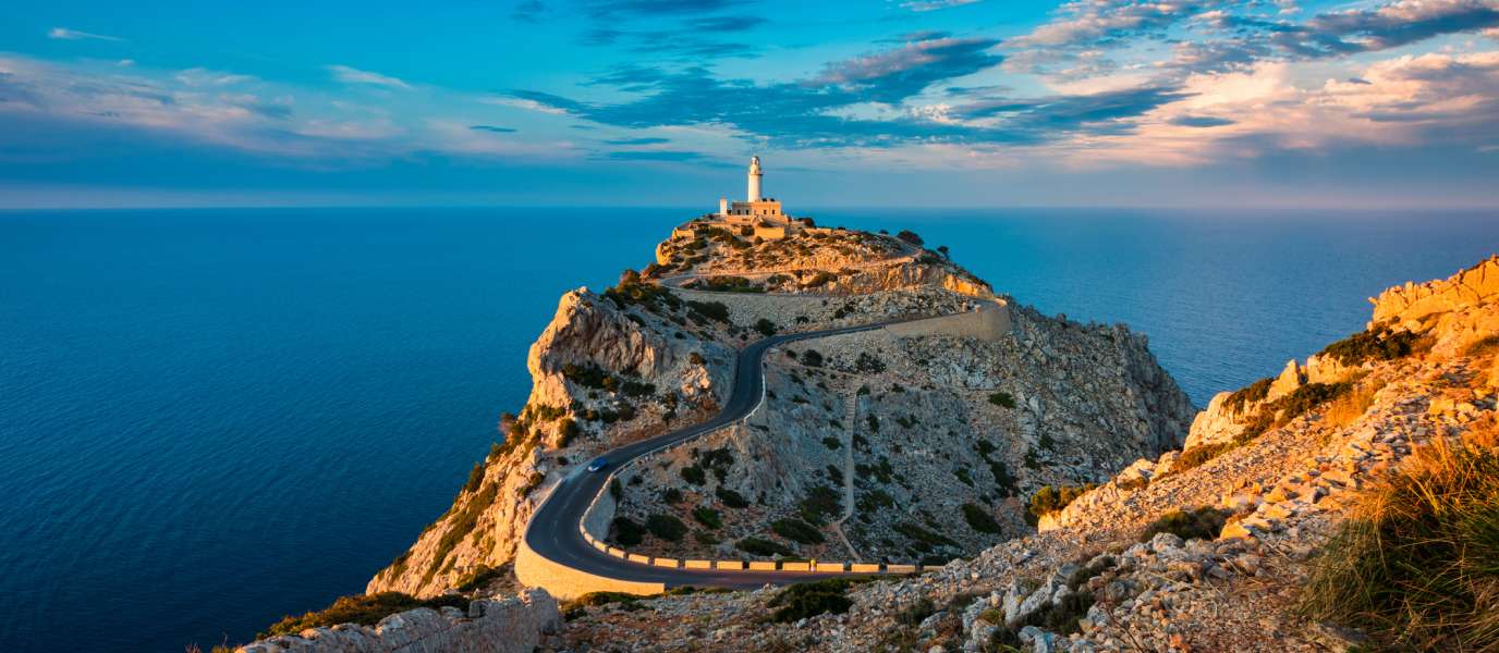 Faro de Formentor Mallorca España rompecabezas en línea