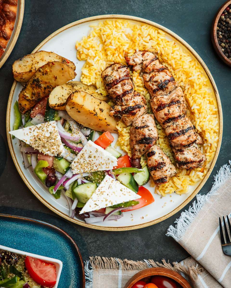 Brochetas De Pollo A La Parrilla rompecabezas en línea