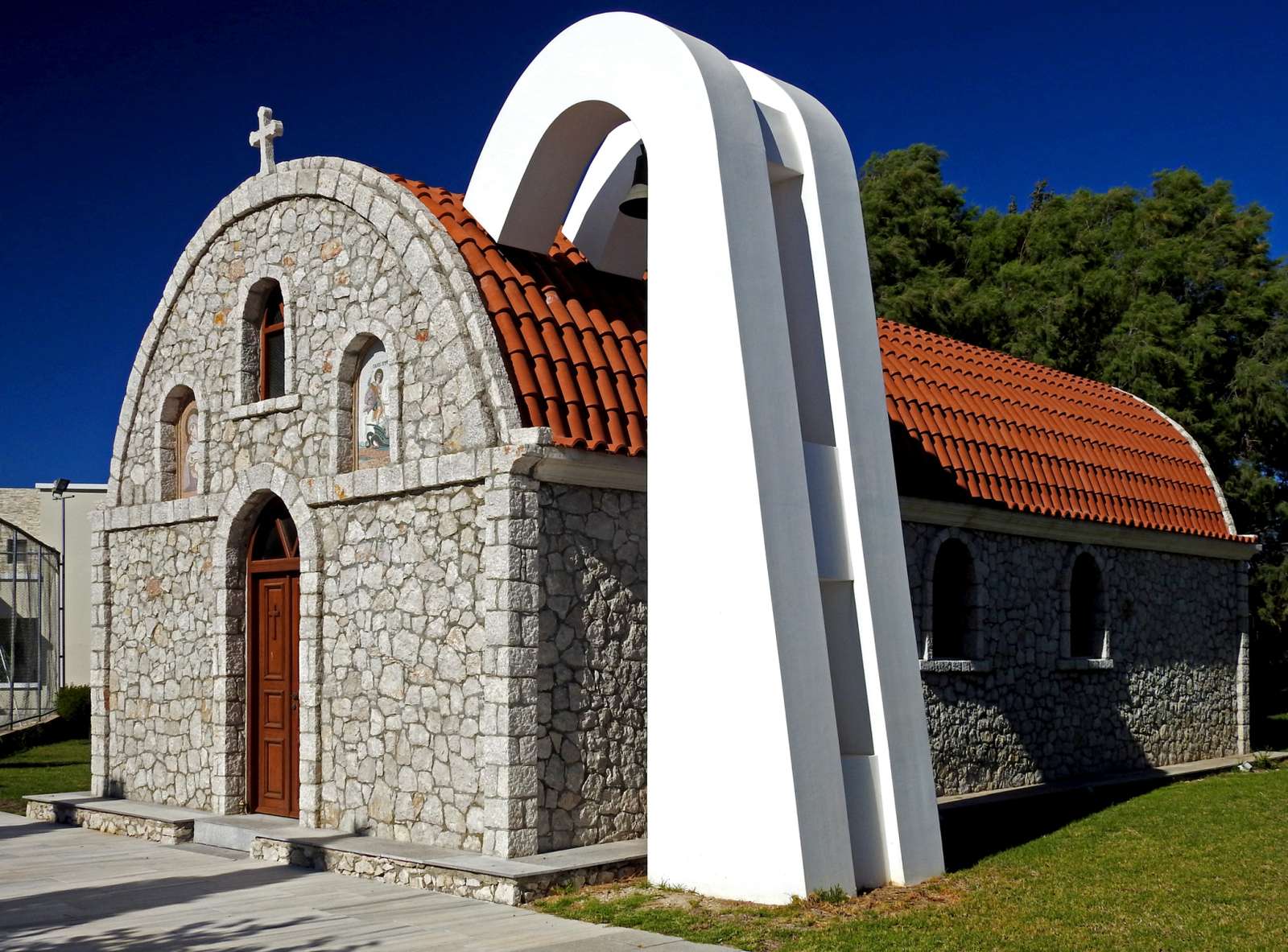 Wyspa Rodos. Kolymbia - Kaplica puzzle online