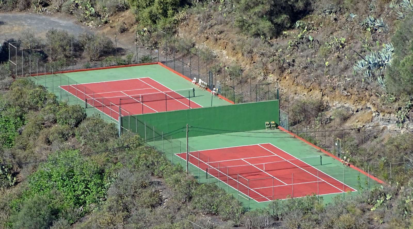 Terrains de tennis puzzle en ligne