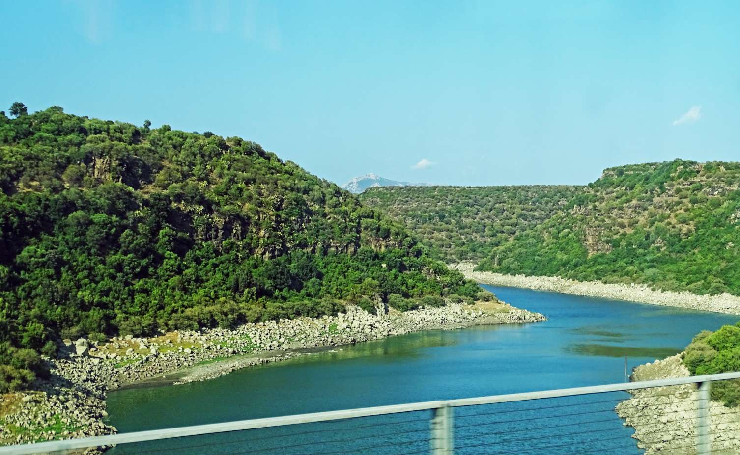 Lac du Cédrino puzzle en ligne