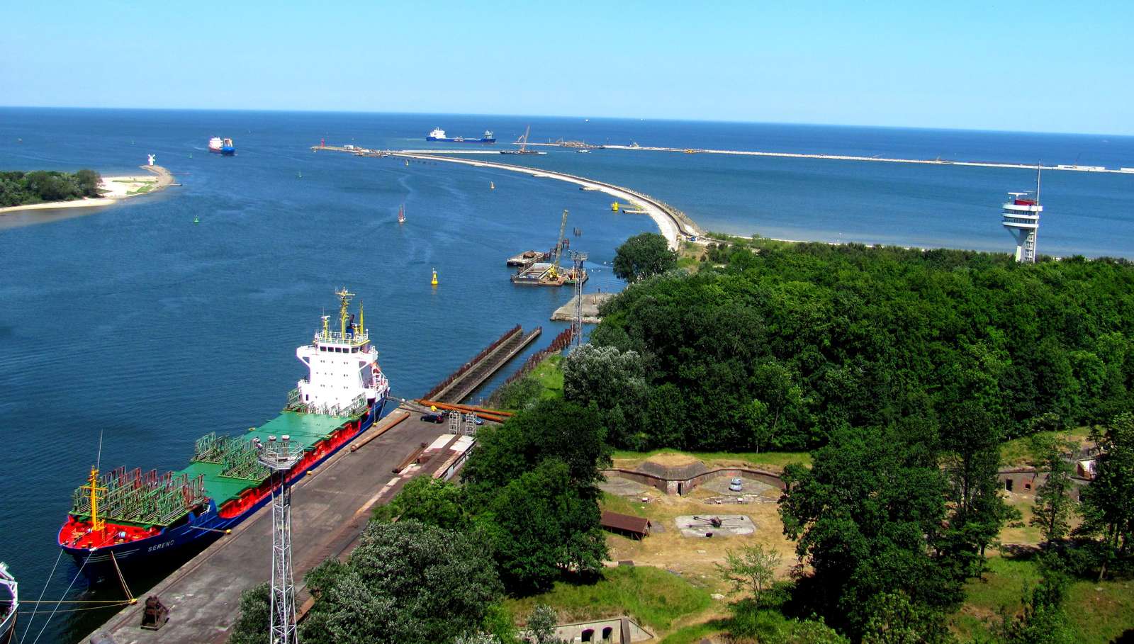 View from the lighthouse jigsaw puzzle online